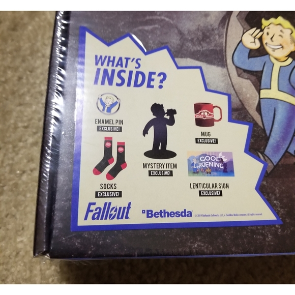 Fallout Collector Box - Picture 3 of 6